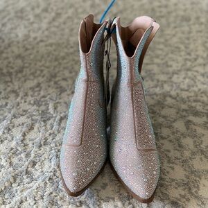 Stylish Rhinestone Women's Ankle Boots in Tan